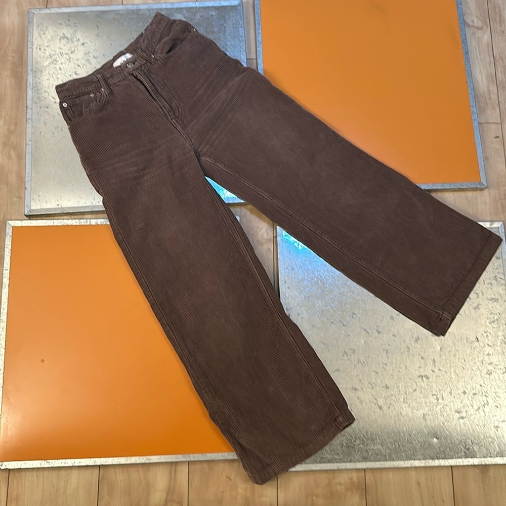 BDG-Wide Leg HighRose Corduroy Pants Size 25 EUC!